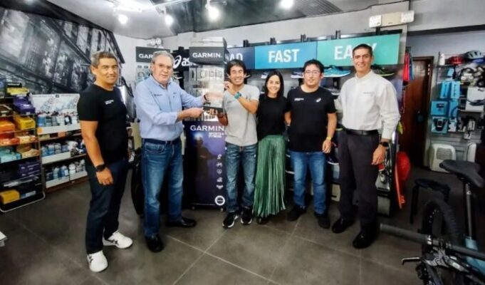 Takano Store: La tienda deportiva que emprendió a toda carrera