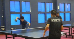 Torneo Interno de Tenis de Mesa AELU Mayores: El domingo 3 se sabrá quiénes son los campeones