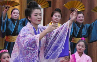 Ryuseihonryu Yonamine Erica No Kai: Difunde danza okinawense en el Centro Cultural La Unión