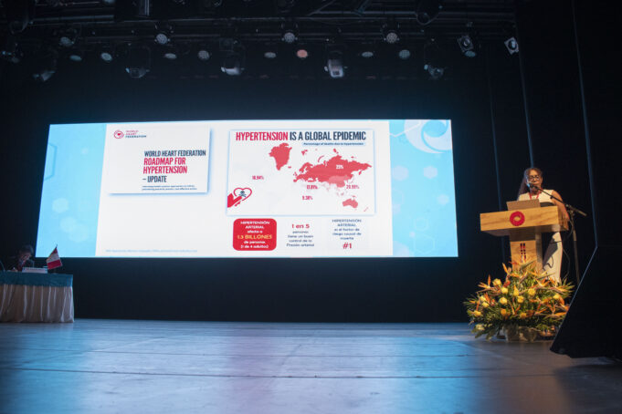 ¡Descubre el Futuro de la Medicina en Perú! Curso Internacional APJ 2024