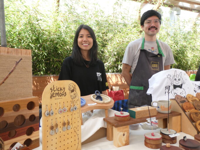 Taller Azotea: El negocio que crea historias con madera