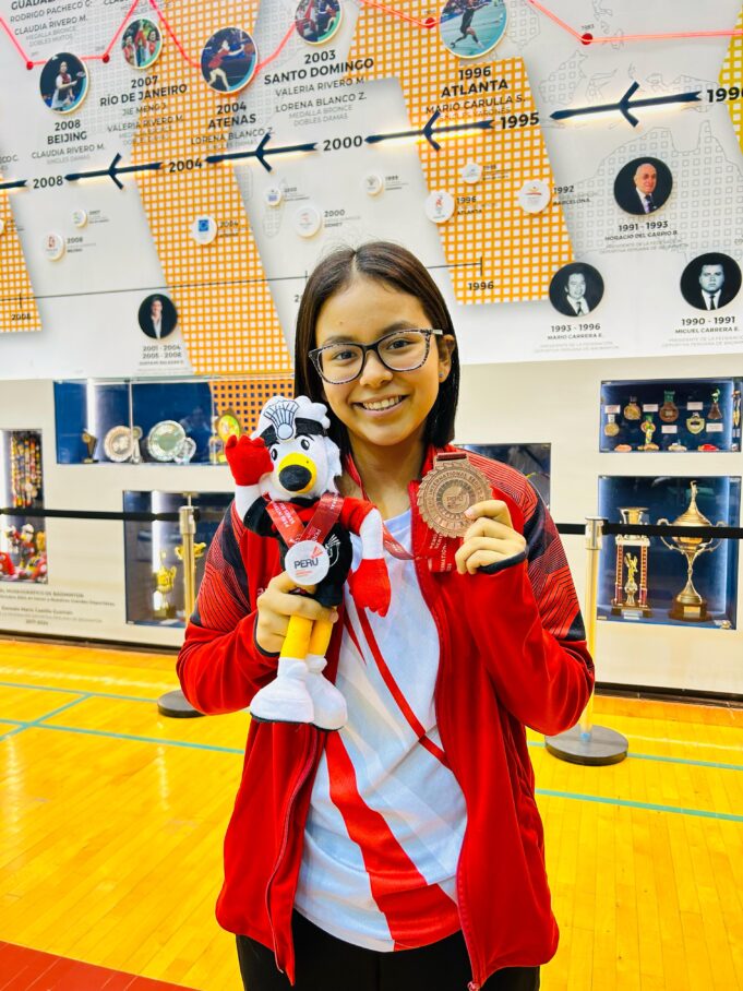 Naomi Junco Vasquez: “Me gusta el bádminton porque dependo de mi perseverancia para llegar lejos”