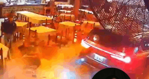 Koki Higa: Desproporcionalidad (o meter el carro a un restaurante)